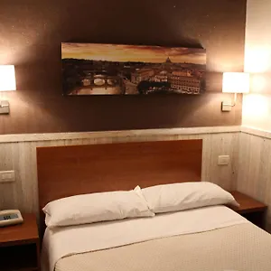 3* Hotel Pyramid