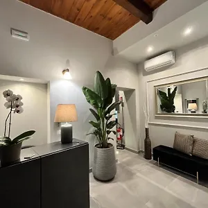 Soha Piazza Di Spagna Boutique Affittacamere